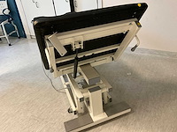 Elektrische behandelbank - afbeelding 7 van  7