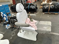 Elektrische behandelstoel - afbeelding 4 van  10