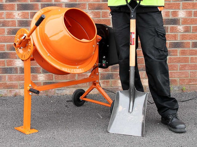 Elektrische betonmolen 70l t-mech 250w 240v – ideale menger voor beton - afbeelding 1 van  10