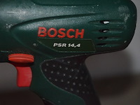 Elektrische boormachine bosch 1179.7 620w in metalen koffer, accuboormachine bosch psr 14,4 met accu zonder lader - afbeelding 4 van  6