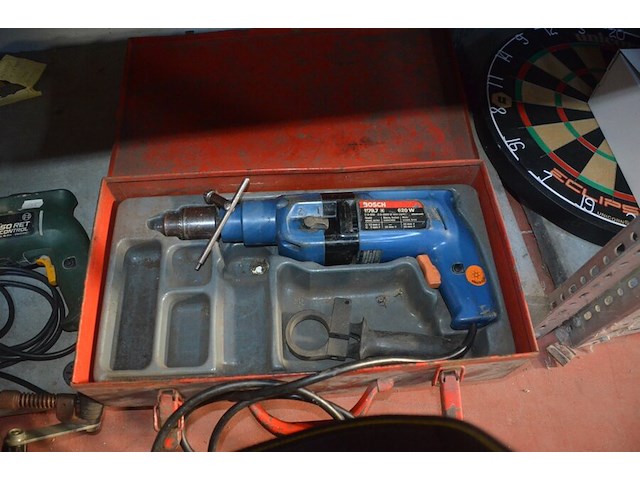 Elektrische boormachine bosch 1179.7 620w in metalen koffer, accuboormachine bosch psr 14,4 met accu zonder lader - afbeelding 5 van  6