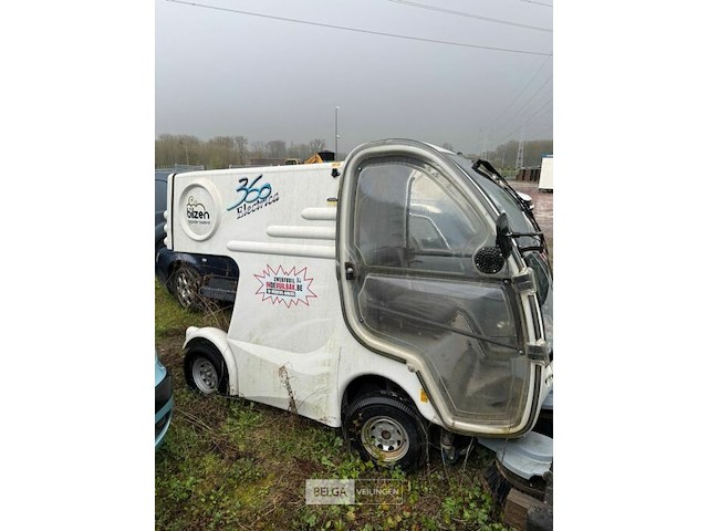 Elektrische borstelwagen - afbeelding 1 van  7