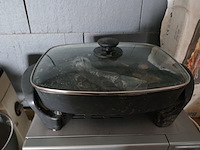 Elektrische braadpan + microgolfoven - afbeelding 2 van  3
