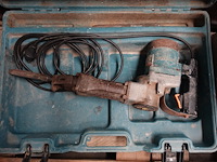 Elektrische breekhamer makita - afbeelding 1 van  4