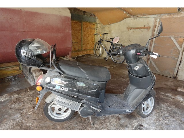 Elektrische bromfiets sym - afbeelding 1 van  4