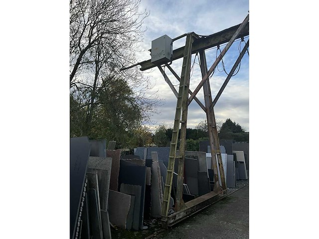 Elektrische brugkraan - afbeelding 12 van  17