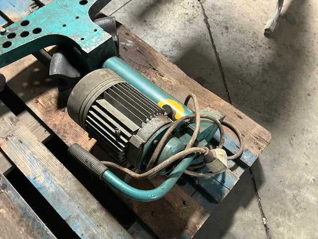 Elektrische buizenbuigmachine - afbeelding 4 van  4