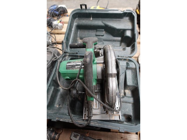 Elektrische cirkelzaagmachine hitachi - afbeelding 3 van  5