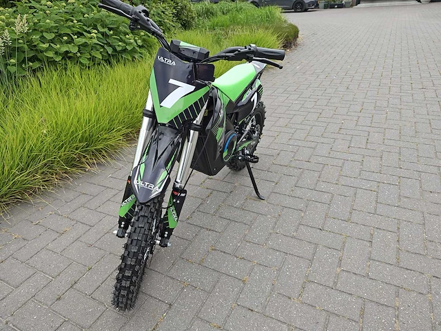 Elektrische crosser ultra 1800w groen - afbeelding 11 van  14