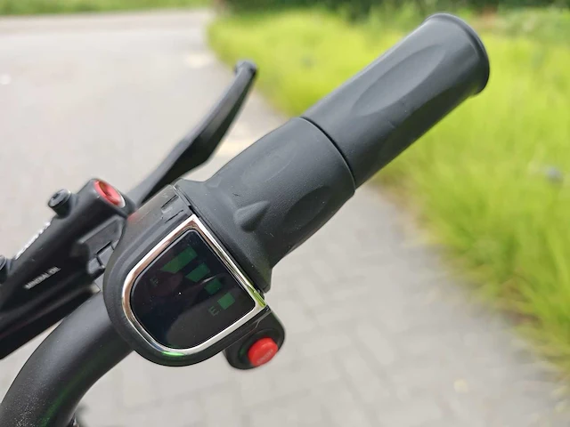 Elektrische crosser ultra 1800w groen - afbeelding 13 van  14