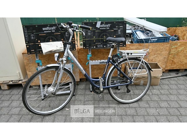 Elektrische damesfiets bikkel - afbeelding 1 van  4