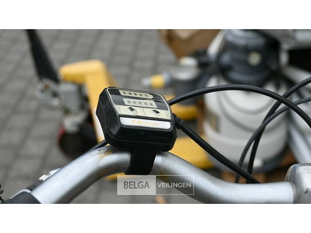Elektrische damesfiets bikkel - afbeelding 2 van  4