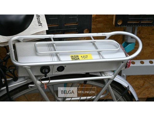 Elektrische damesfiets bikkel - afbeelding 4 van  4