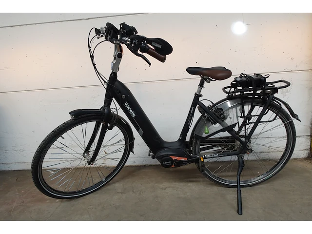 Elektrische damesfiets gazelle - afbeelding 1 van  12