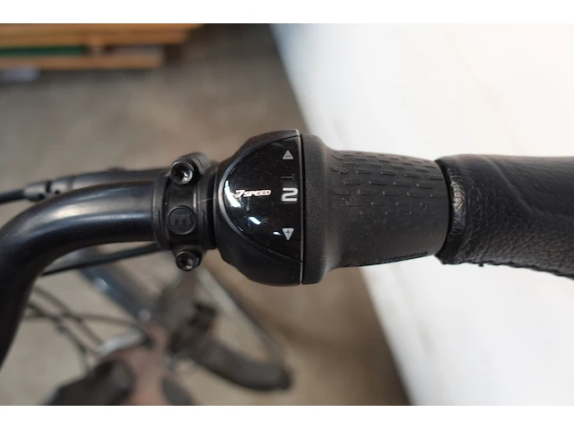 Elektrische damesfiets gazelle - afbeelding 10 van  11