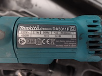 Elektrische decoupeerzaag + haakse schroefmachine makita - afbeelding 3 van  5
