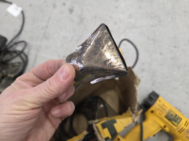 Elektrische dewalt d26411-qs heteluchtpistool - afbeelding 6 van  6