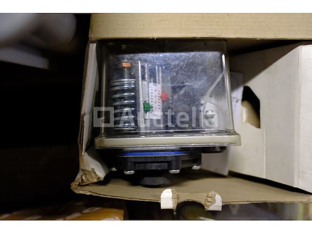 Elektrische en verwarmingsaccessoires - afbeelding 2 van  9