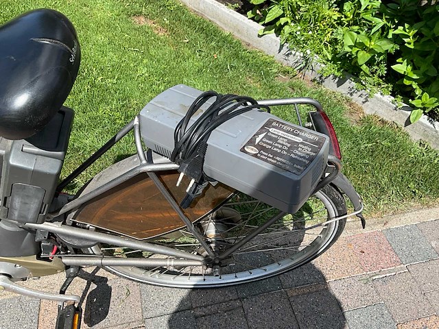 Elektrische fiets - lot 10 stuks: grandville, batavus, sparta,... (10x) - afbeelding 6 van  32