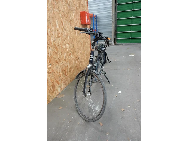 Elektrische fiets batavus - afbeelding 2 van  10