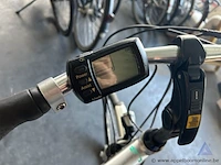 Elektrische fiets, batterij li-ion battery, 36v, geen sleutel, nummer 702-016, 28 inch, werking niet gekend - afbeelding 2 van  4