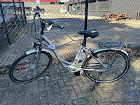 Elektrische fiets, batterij li-ion battery, 36v, met sleutel, nummer 702-038, werking niet gekend