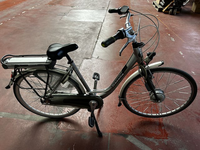 Elektrische fiets gazelle - afbeelding 2 van  4