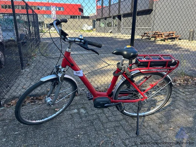 Elektrische fiets shimano, batterij shimano, met sleutel, nummer 702-21t, werking niet gekend - afbeelding 1 van  5