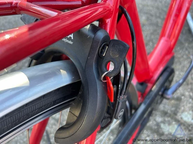 Elektrische fiets shimano, met sleutel, nummer 702-241, werking niet gekend - afbeelding 3 van  5