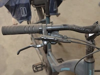 Elektrische fiets stevens maat 52 zonder zadel (met sleutel en batterij) (niet getest) - afbeelding 20 van  22