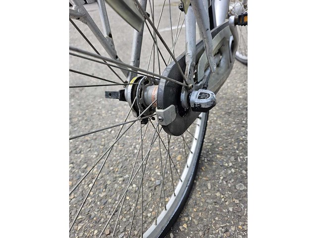 Elektrische fiets - afbeelding 7 van  10