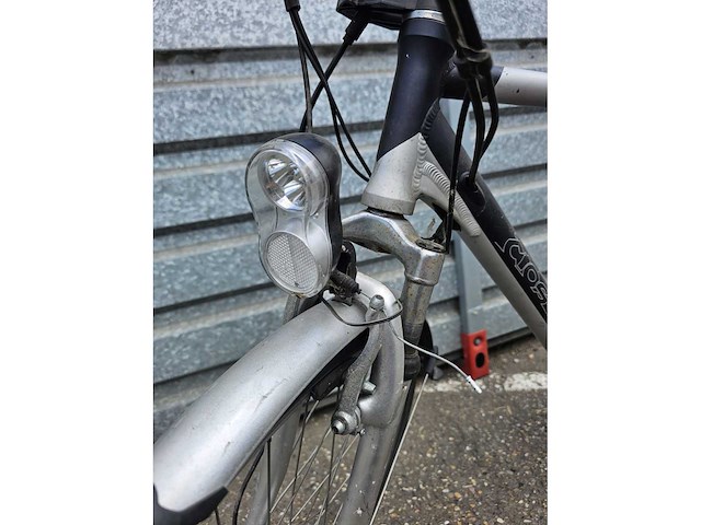 Elektrische fiets - afbeelding 5 van  6