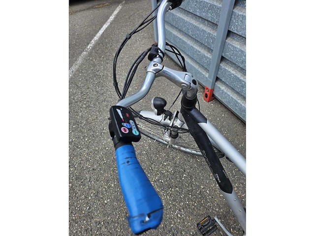 Elektrische fiets - afbeelding 10 van  10