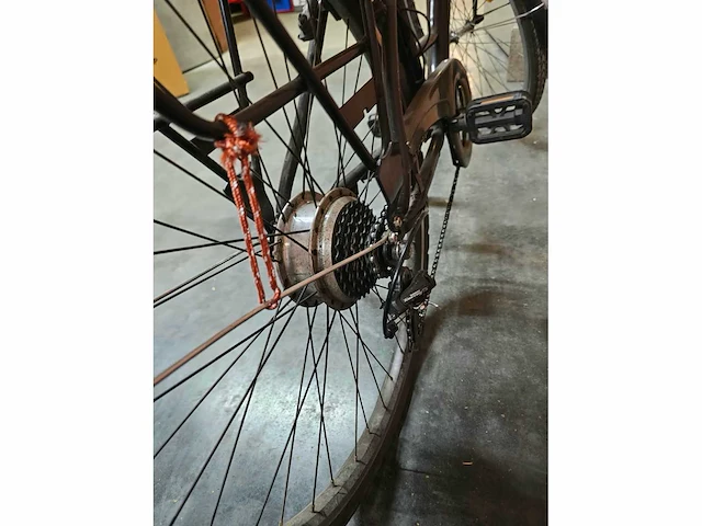 Elektrische fiets - afbeelding 6 van  13