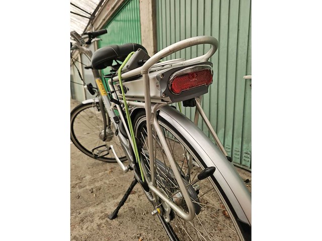 Elektrische fiets - afbeelding 8 van  8
