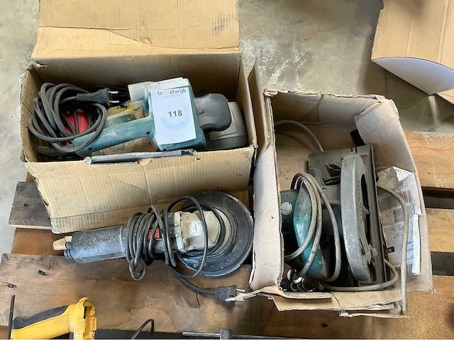Elektrische gereedschappen (3x) - afbeelding 1 van  8