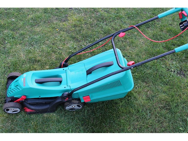 Elektrische grasmachine boss - afbeelding 1 van  3