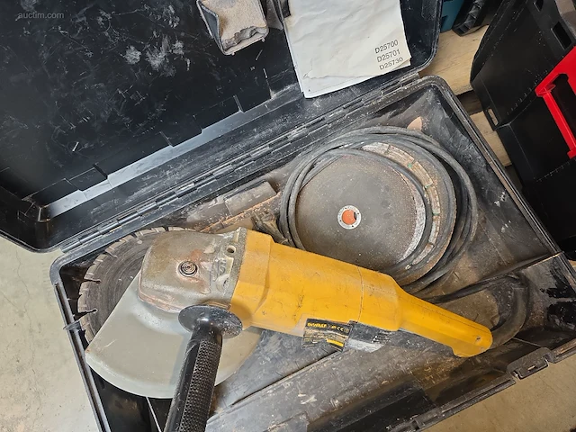 Elektrische grote haakseslijper dewalt - afbeelding 4 van  5