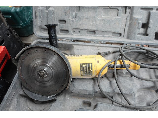 Elektrische haakse slijper dewalt - afbeelding 3 van  4