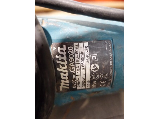 Elektrische haakse slijper makita - afbeelding 2 van  2