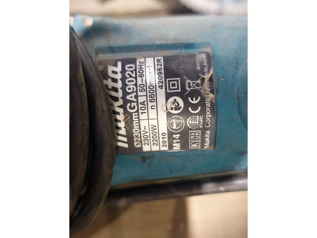 Elektrische haakse slijper makita - afbeelding 2 van  2