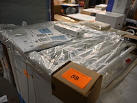 Elektrische handdoekradiator 400w - afbeelding 1 van  2