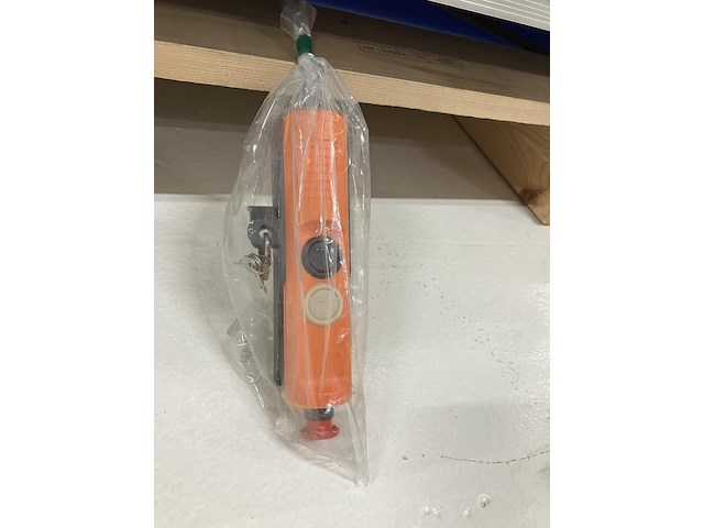 Elektrische heftafel 1500kg - afbeelding 4 van  5