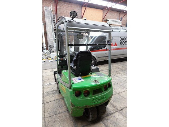 Elektrische heftruck blitz cesab - afbeelding 5 van  11