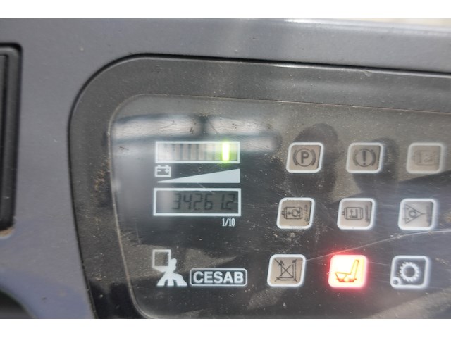 Elektrische heftruck blitz cesab - afbeelding 10 van  11