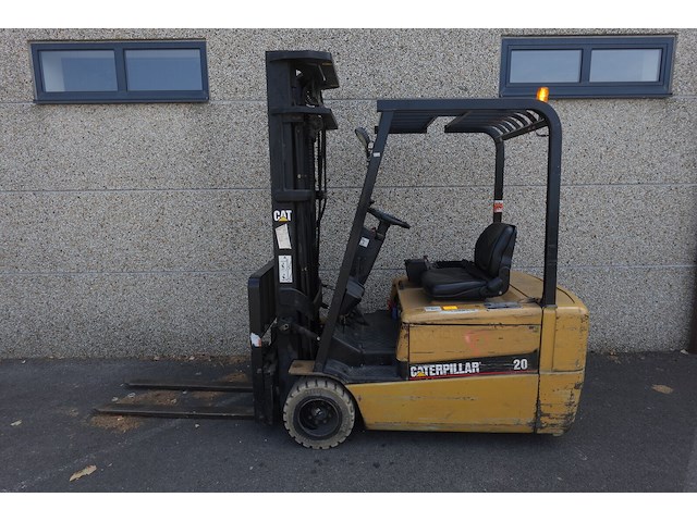 Elektrische heftruck cat - afbeelding 1 van  18
