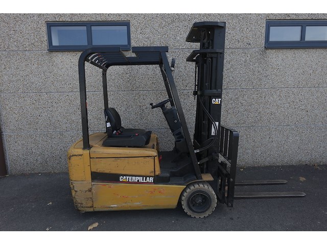 Elektrische heftruck cat - afbeelding 11 van  18