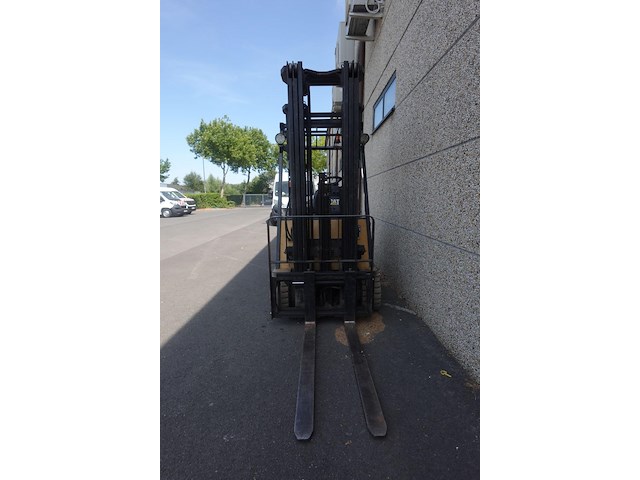 Elektrische heftruck cat - afbeelding 13 van  18