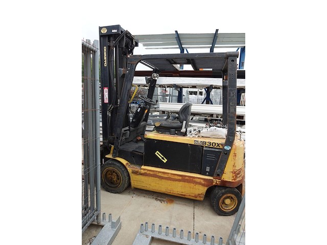 Elektrische heftruck daewoo - afbeelding 10 van  14