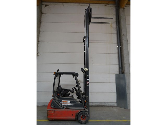 Elektrische heftruck linde - afbeelding 11 van  13